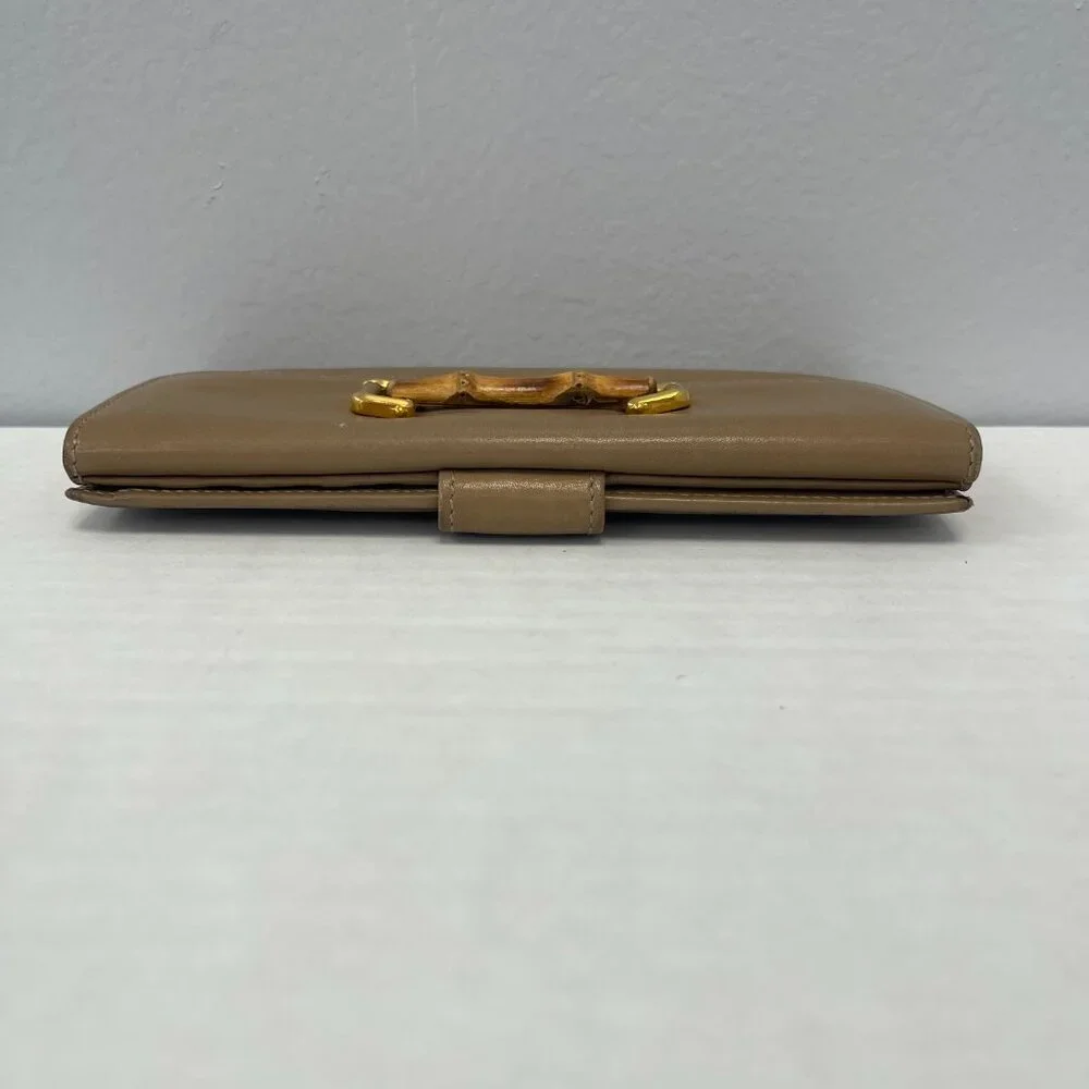 Gucci Bamboo Bi-Fold Leather Wallet in Tan - Preowned
